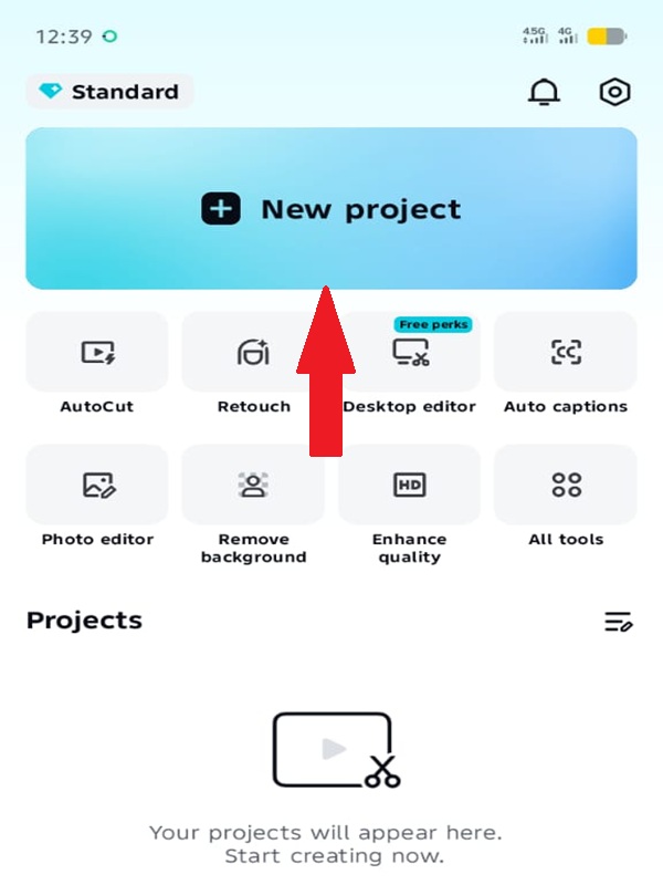 Starting a new project in CapCut Mobile